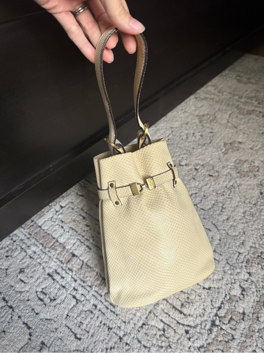 Gucci Lizard Cream Mini Bucket Bag